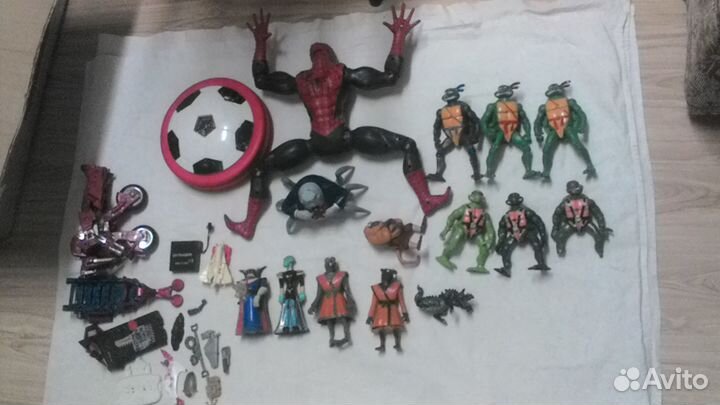 Машинки,звери,куклы,автотрек Китай