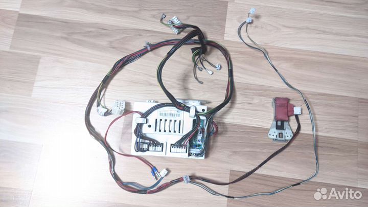 Мозги от стиральной машины indesit iwsb5085