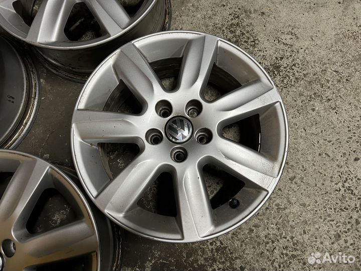 Оригинал Литые диски 5x100 VW Polo Skoda Rapid R15