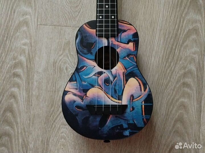 Укулеле Flight TUS 40 graffiti