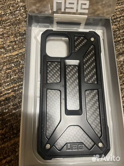 Чехол на iPhone 11pro UAG