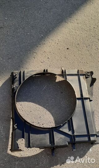 Диффузор радиатора на crafter