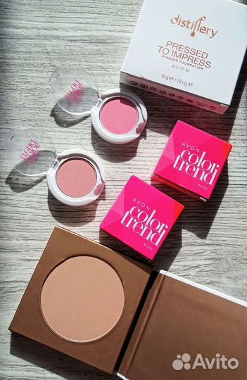 Тональные средства для лица от Эйвон. Снятости