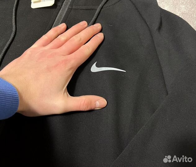 Спортивные костюмы Nike