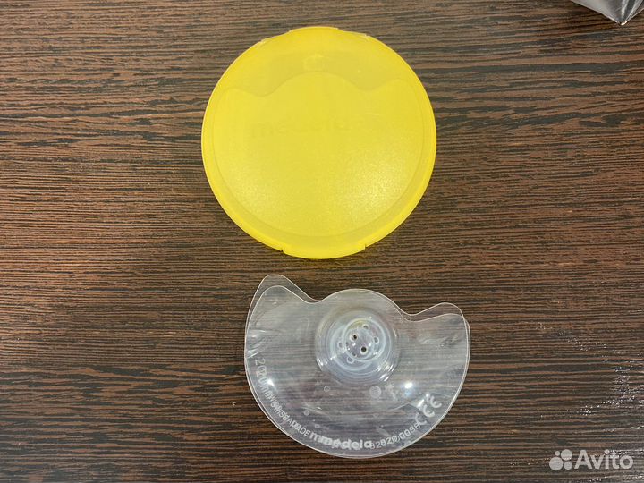 Накладки для груди medela M