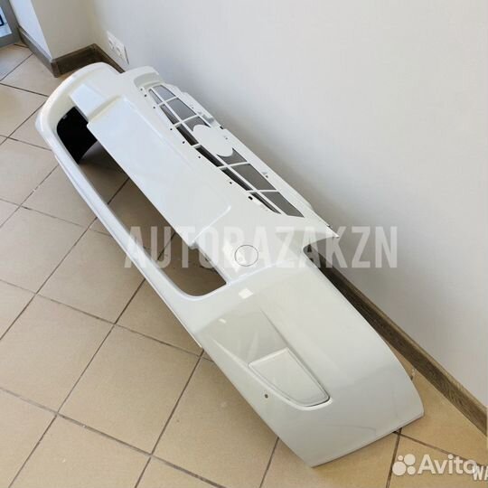 Бампер передний Приора 2 цвет белый