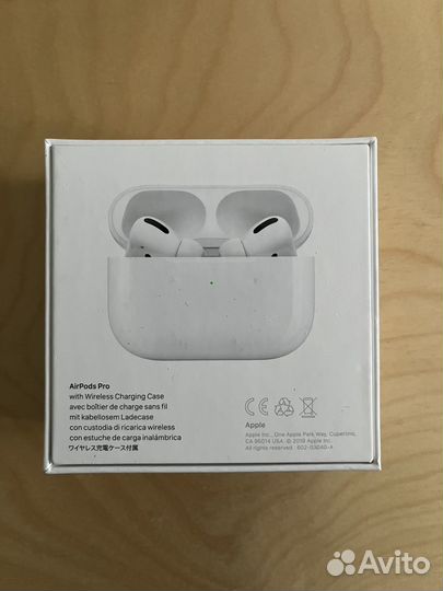 Коробка от оригинальных Apple AirPods Pro