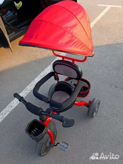 Велосипед детский с ручкой