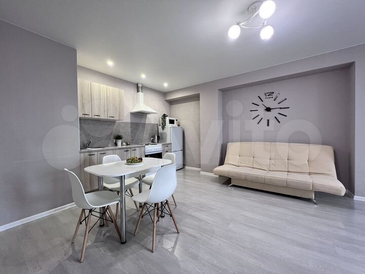 2-к. квартира, 60 м², 8/22 эт.