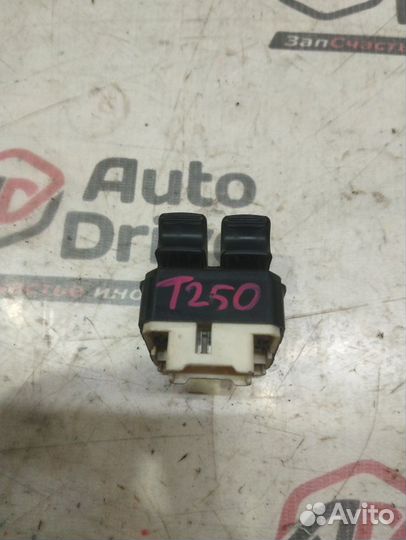 Блок управления стеклоподъемниками Chevrolet Aveo