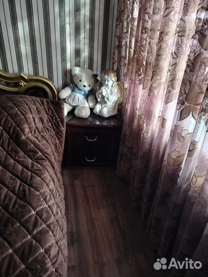 Кровать двухспальная с матрасом +2 тумбочки новая