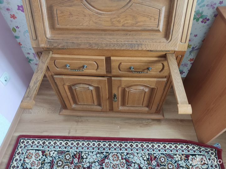 Шкаф секретер