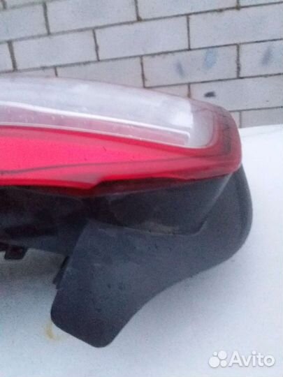 Renault logan 2 фонарь задний правый