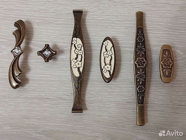 Мебельные ручки Sagittario