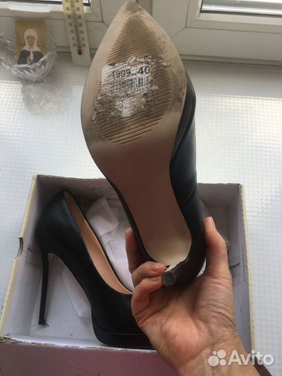 Туфли женские 40 размер на высоком каблуке