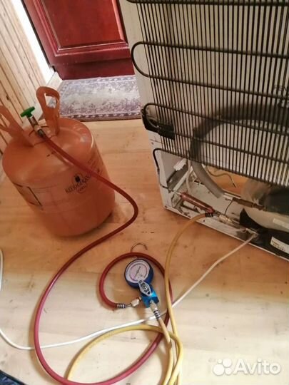 Ремонт холодильников