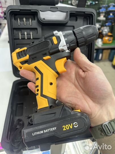 Шурцповерт Deko dkcd20Fu 2акб