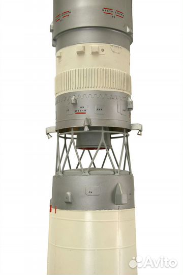 Модель ракеты Восток Юрия Гагарина (1:20)