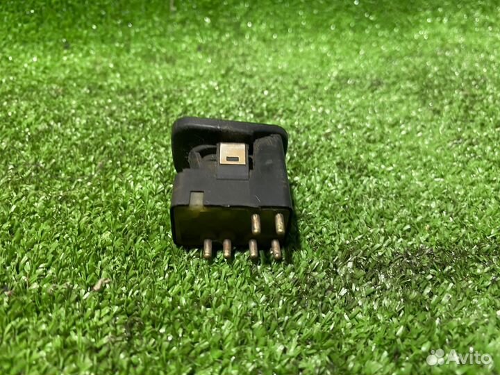 Кнопка регулировки зеркал BMW 5 series E28