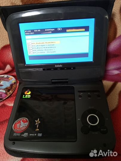 Портативный видеопроигрыватель, телевизор