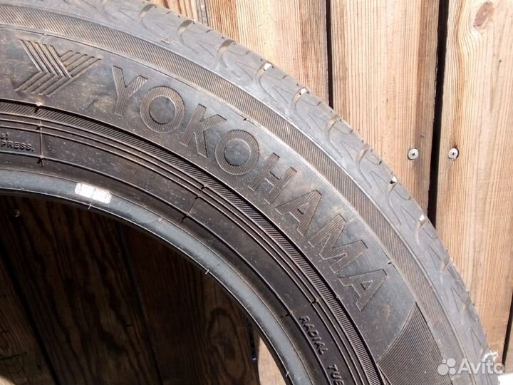 Yokohama BluEarth A34 19.5/65 R15 91