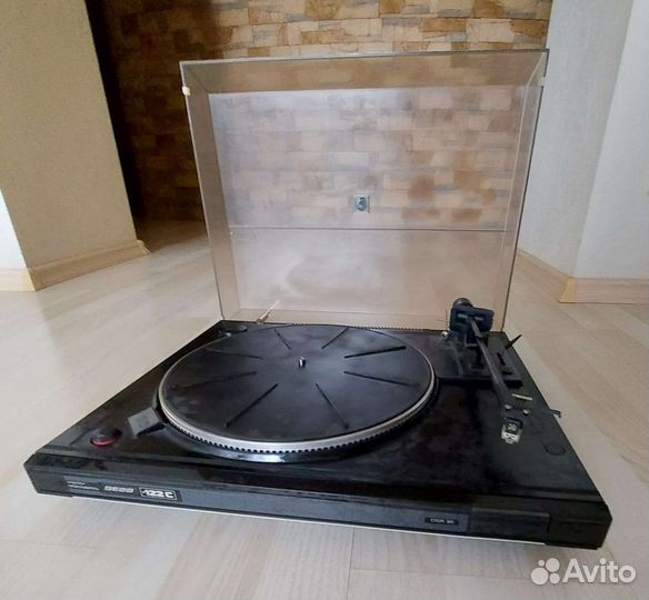 Проигрыватель винила