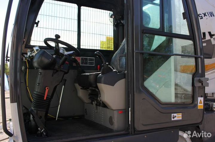 Автобетоносмеситель Redstar Mix5.5, 2023