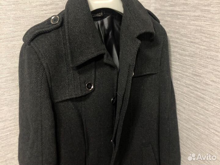 Пальто на стройного парня