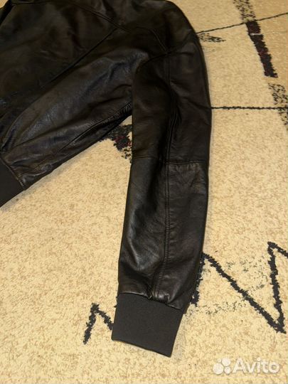 Кожаная куртка мужская uf4m