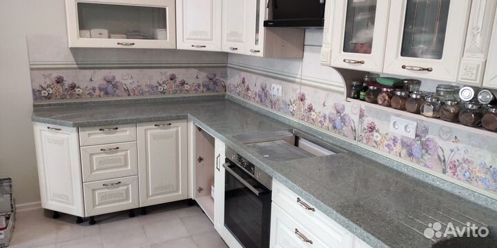 Встроенная столешница м2