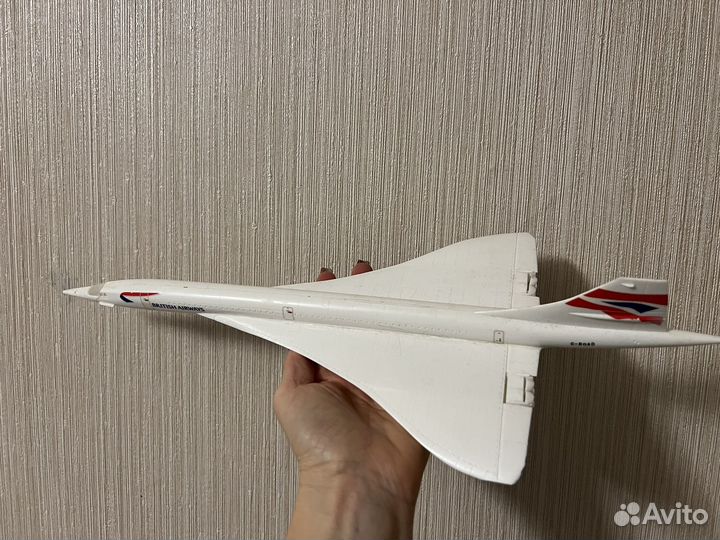 Модель самолета concorde от Ravell