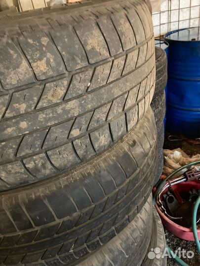 Goodyear Wrangler HP All Weather 255/60 R18 112V