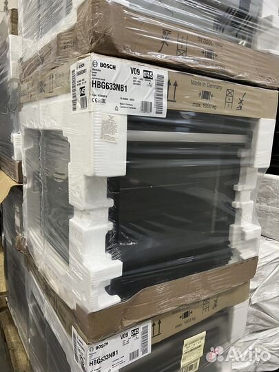 Духовой шкаф Bosch hbg633nb1