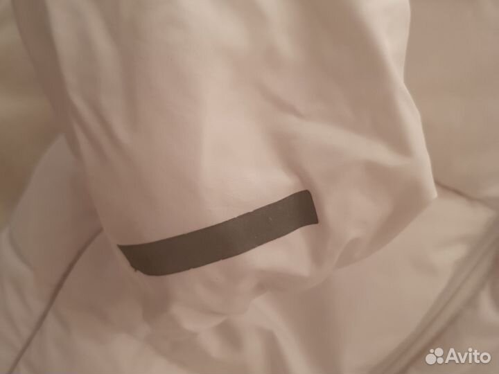 Пуховик на девочку 146 152