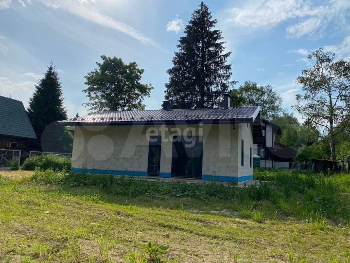 Дом 100 м² на участке 11,2 сот.