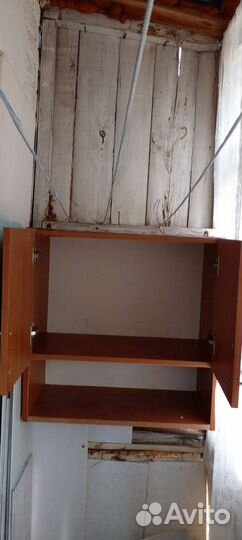 Шкафчик навесной