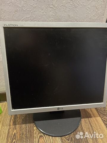 Монитор LG