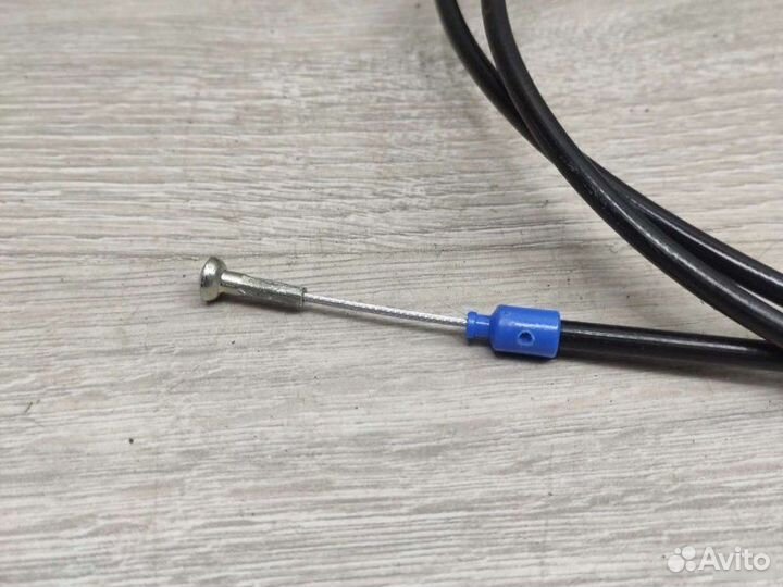 Трос открывания капота Mercedes Vito W639