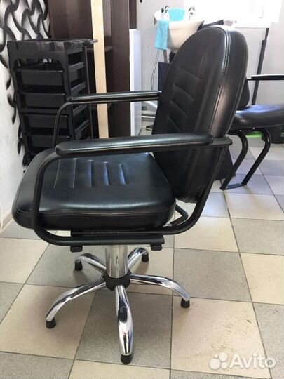 Кресло парикмахерское