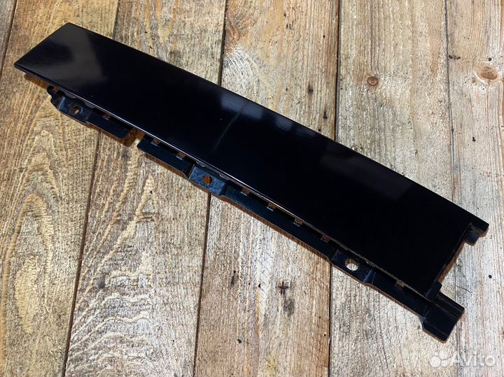 Накладка задней правой двери ford focus 3