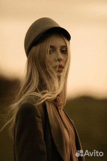 Модель на фотосессию