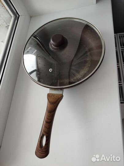 Сковорода и крышка 28см