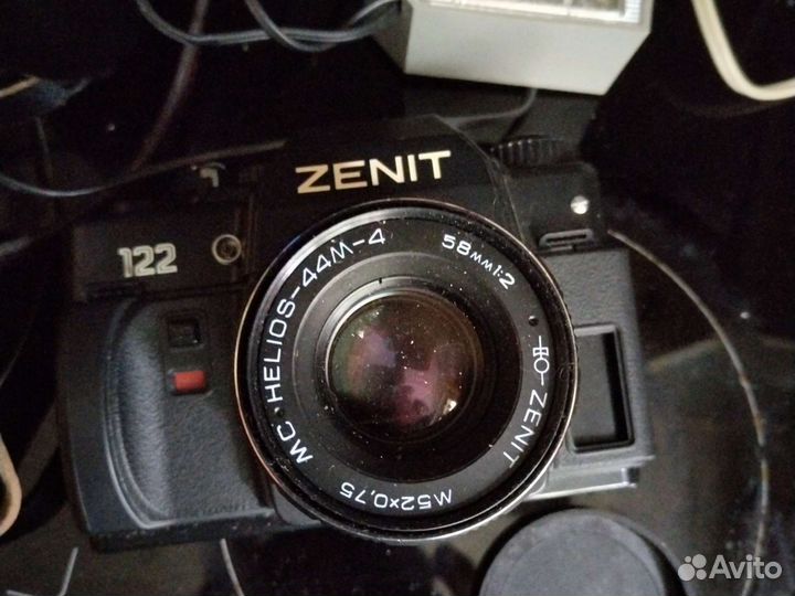Пленочный фотоаппарат зенит 122
