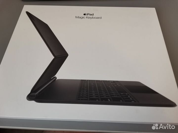 Новый Apple iPad11 Magic Keyboard черный