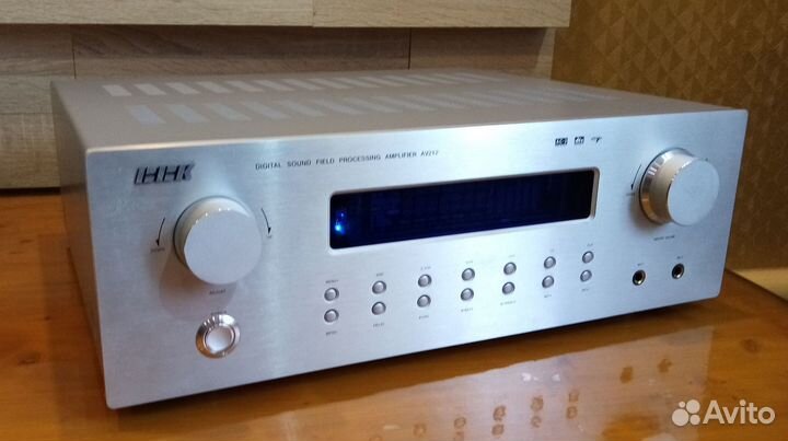 Ресивер BBK AV212