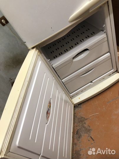 Холодильник