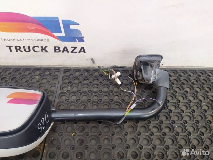 Зеркало боковое левое Daf XF105