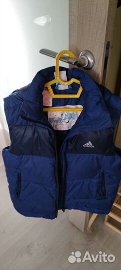 Жилет. Оригинал адидас