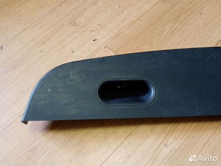 Накладка обшивки багажника BMW 39