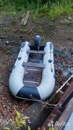 Резиновая лодка с мотором
